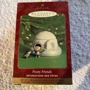 Hallmark Keepsake Christmas Ornament Frosty Friends 2000 Igloo & Eskimo Ed Seale